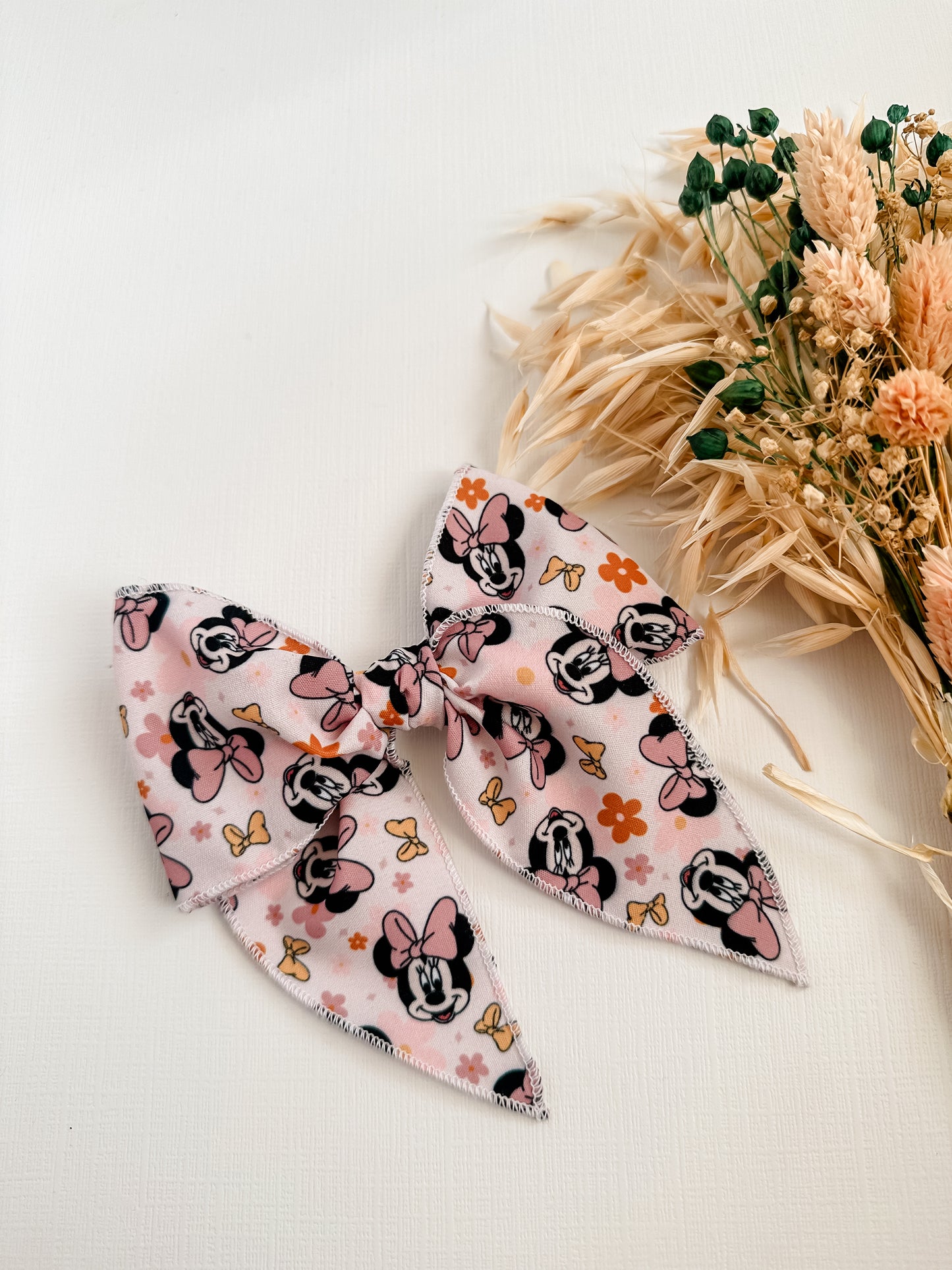 M.M. FLOWER FABLE BOW