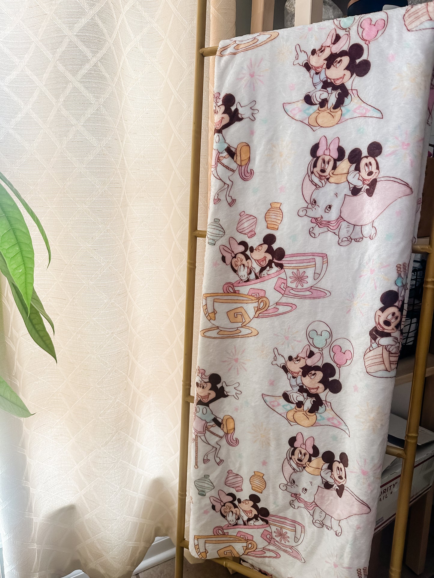 Mouse & friends TeaCups