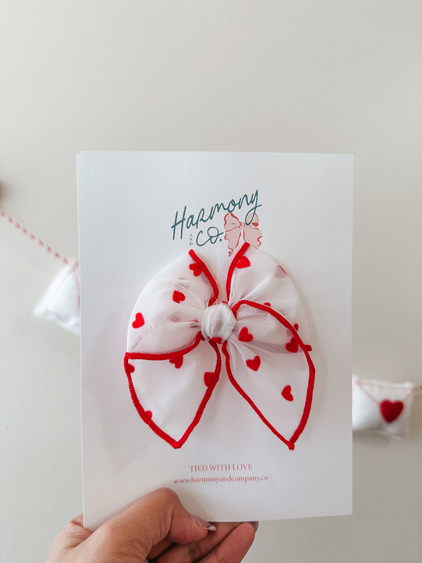 White/Red Hearts Small Bow