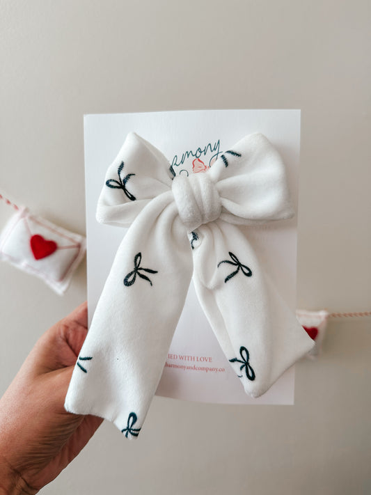 Black Dainty Bows Bella Bow